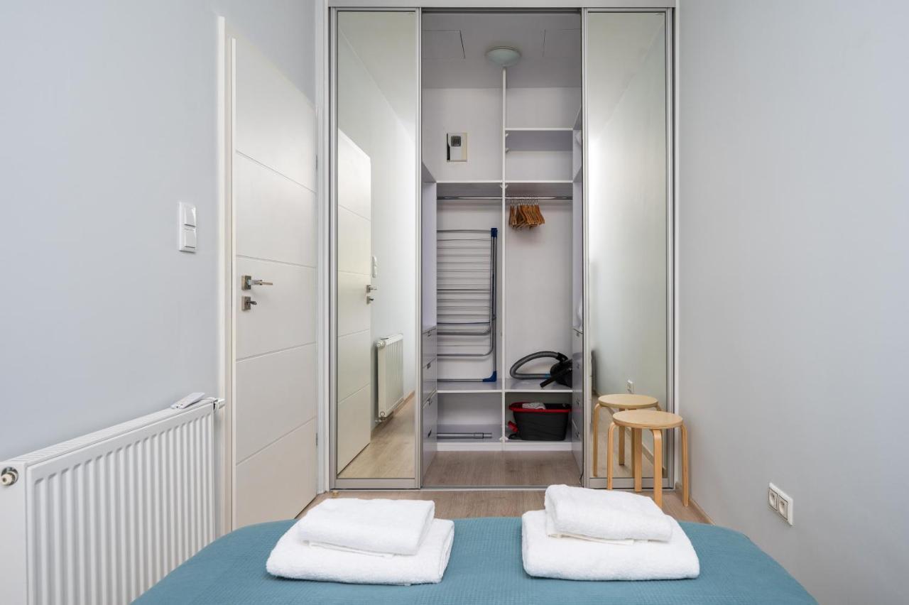Pokorna Cosy Apartment Varsó Kültér fotó