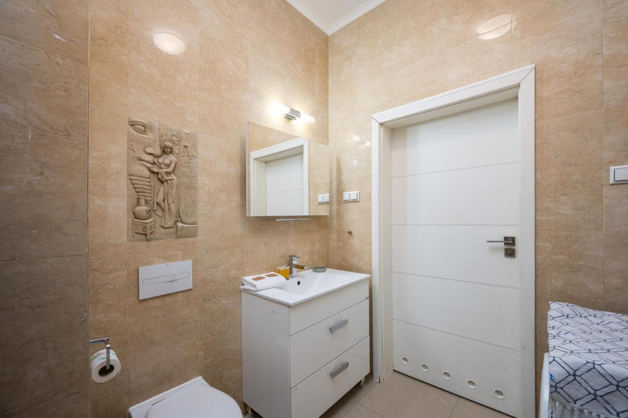 Pokorna Cosy Apartment Varsó Kültér fotó